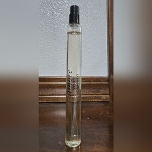 VINCE CAMUTO AMORE EAU DE PARFUM TRavel SPRAY 0.34 OZ NWOB